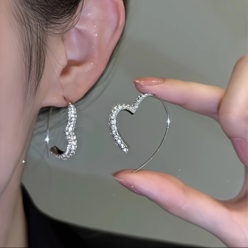 Exquisite Heart-Shaped Earrings